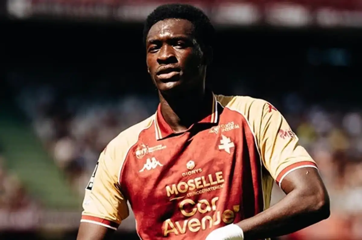 2.03 metrelik golcü Pape Moussa Fall Galatasaray'ın listesinde