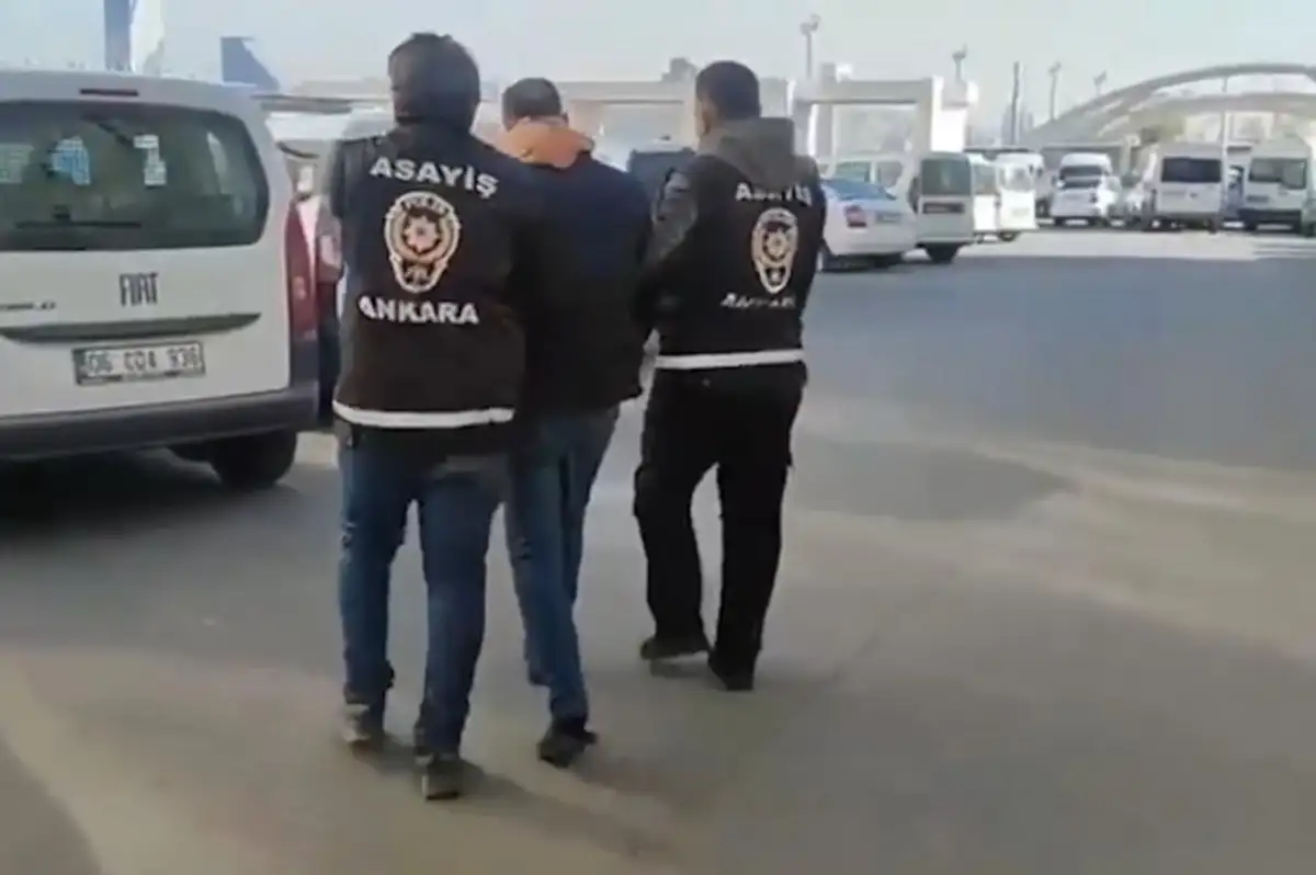 İçişleri Bakanlığı: 81 İlde 912 Aranan Şahıs Yakalandı