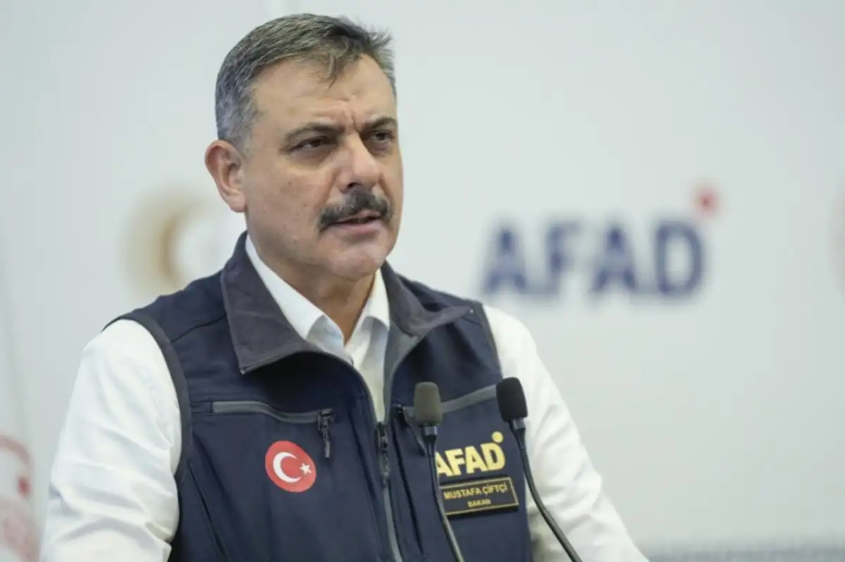 Bakan Çiftçi'den Kuvvetli Yağış ve Fırtına Uyarısı