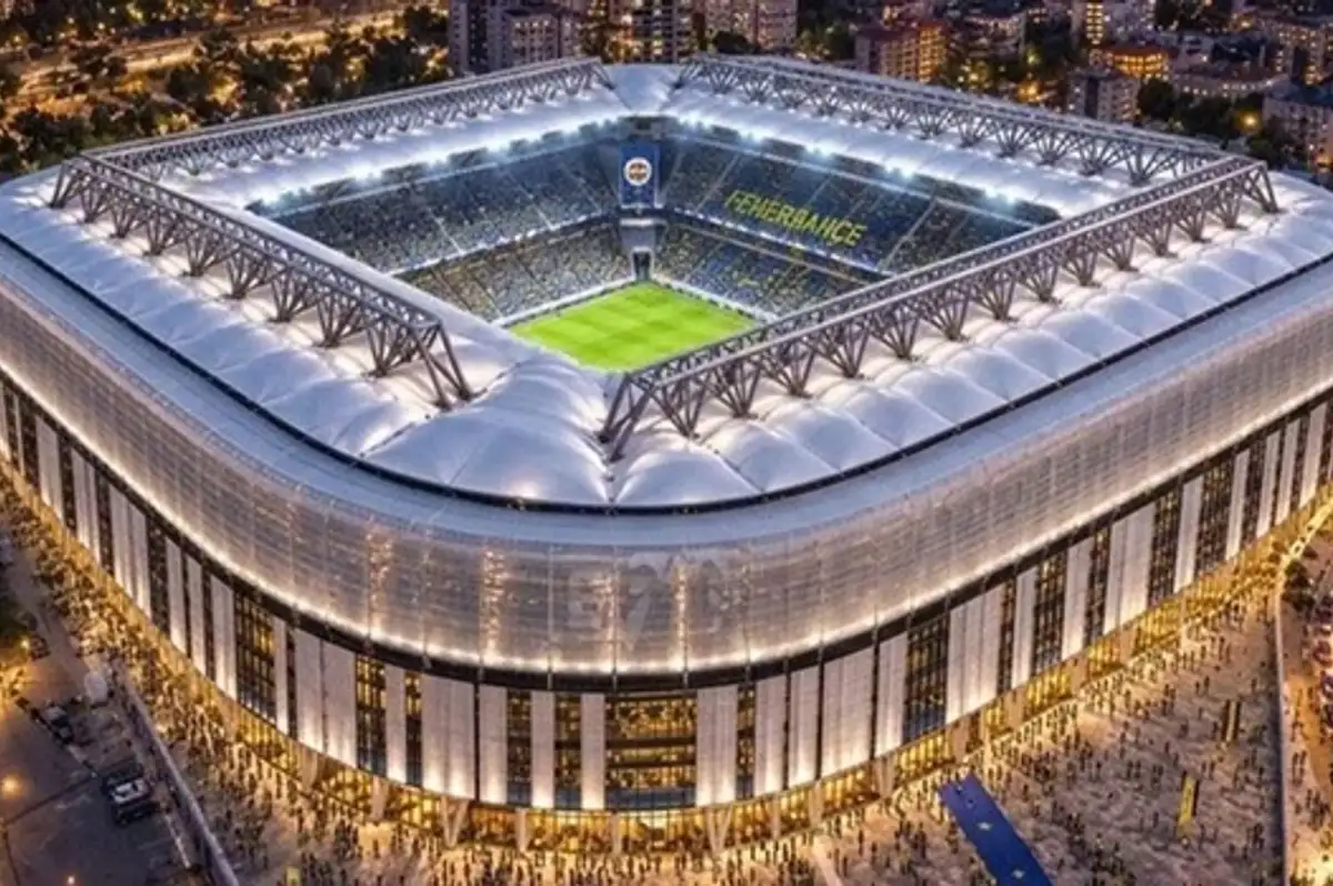 Fenerbahçe'de stadyum ikilemi: Yenileme mi yoksa Maltepe'de yeni stat mı