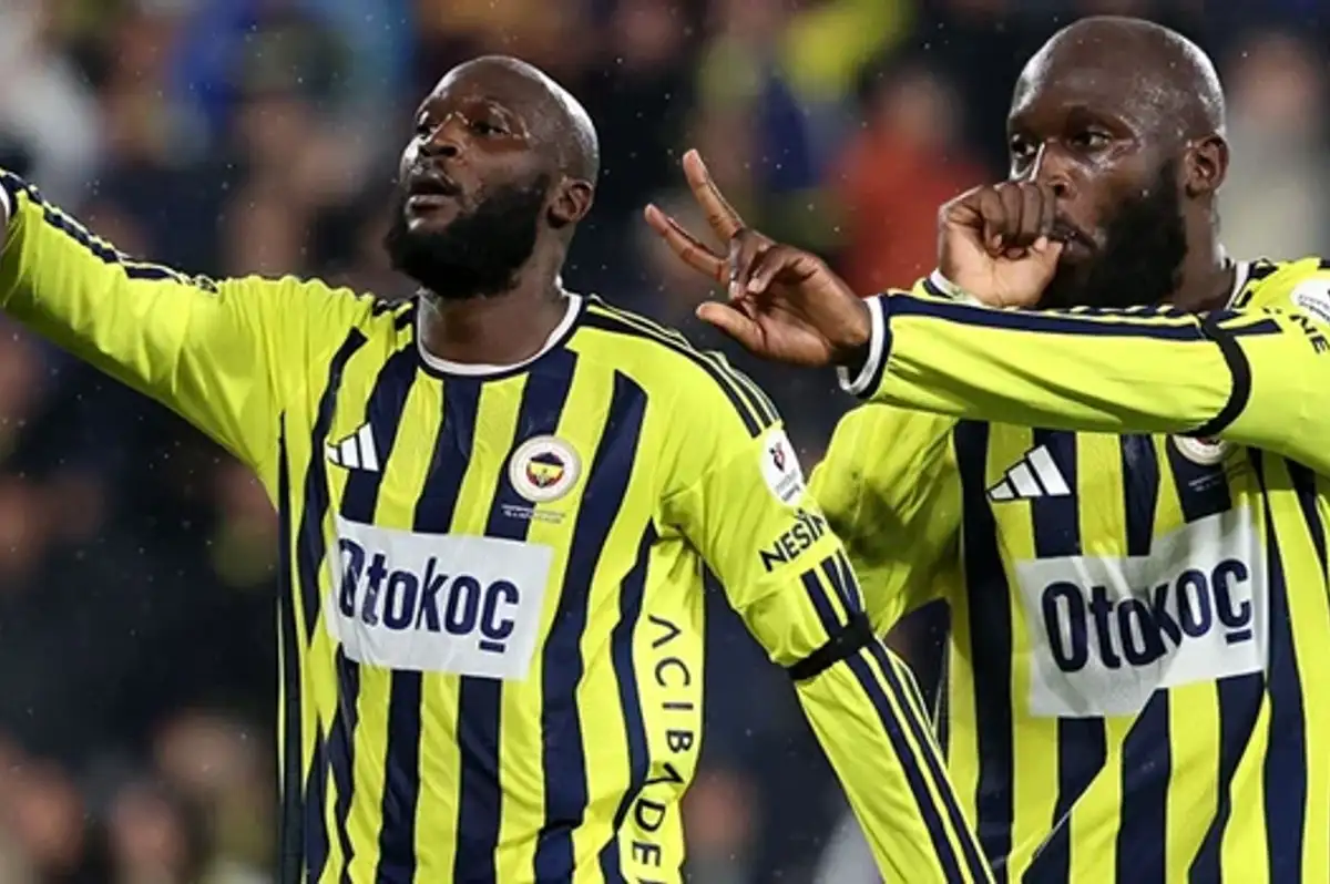 Romelu Lukaku Fenerbahçe'de ilk golünü Kadıköy'de attı