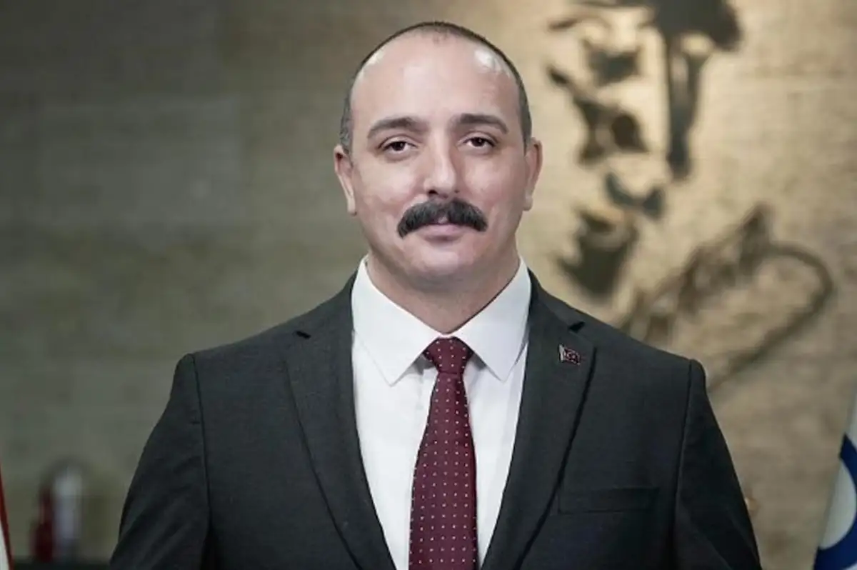 CHP'den İstifa Etmişti: Cem Kotan YENİ Parti'ye Katıldı