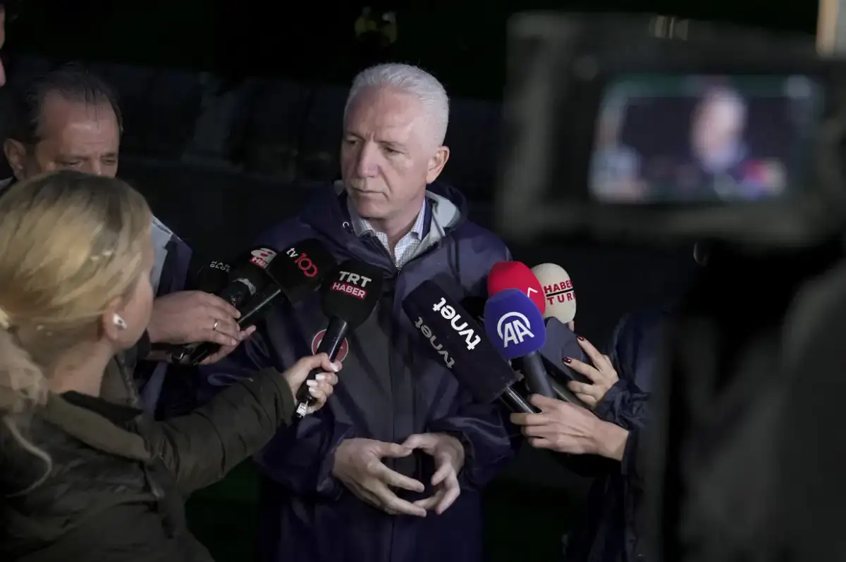 Vali Gül'den Son Dakika Açıklamalar: Arama Kurtarma ve Yıkım Çalışmaları Sürüyor
