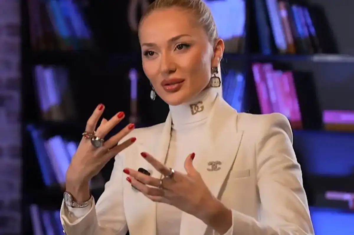 Cansu Taşkın'ın 'Kızılcık Şerbeti' İsyanı! Fragmanda Görüldüğü Gün Diziden Çıkarıldı