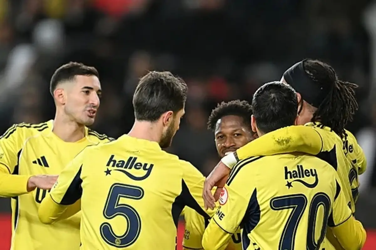 Fenerbahçe'de Edson Alvarez Müjdesi: Dönüş Tarihi Belli Oldu!