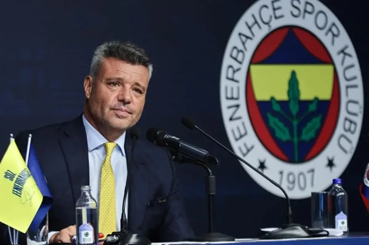 Fenerbahçe'de İlk Veda Netleşti: Edson Alvarez ile Yollar Ayrılıyor!