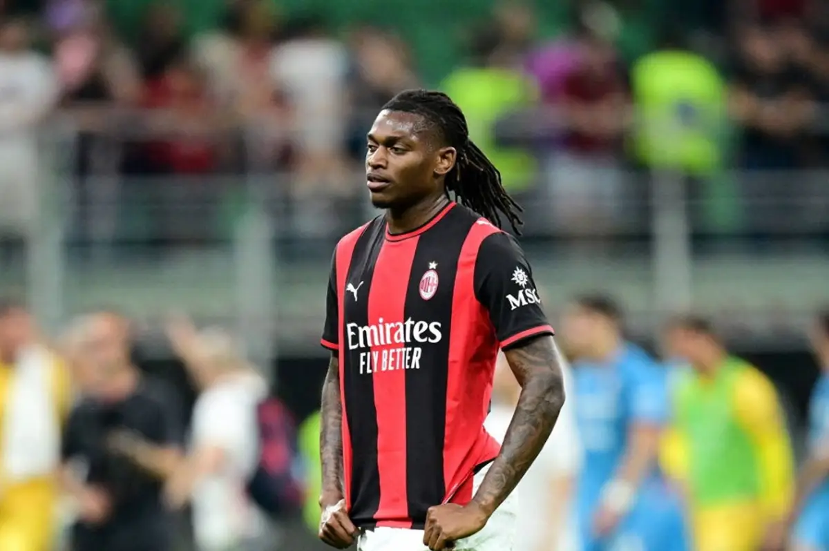 Fenerbahçe'de Hakan Safi ve Paolo Maldini Buluşması Heyecan Yarattı! Rafael Leao Detayı Sevindirdi