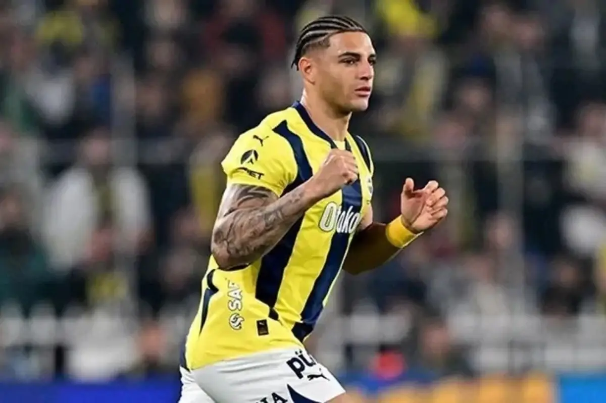 Fenerbahçe'de Diego Carlos'un Geleceği Belirsizliğini Koruyor