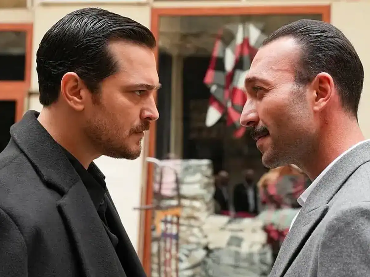 Çağatay Ulusoy ve Görkem Sevindik Tekrar Bir Arada! "Eşref Tek" Geliyor