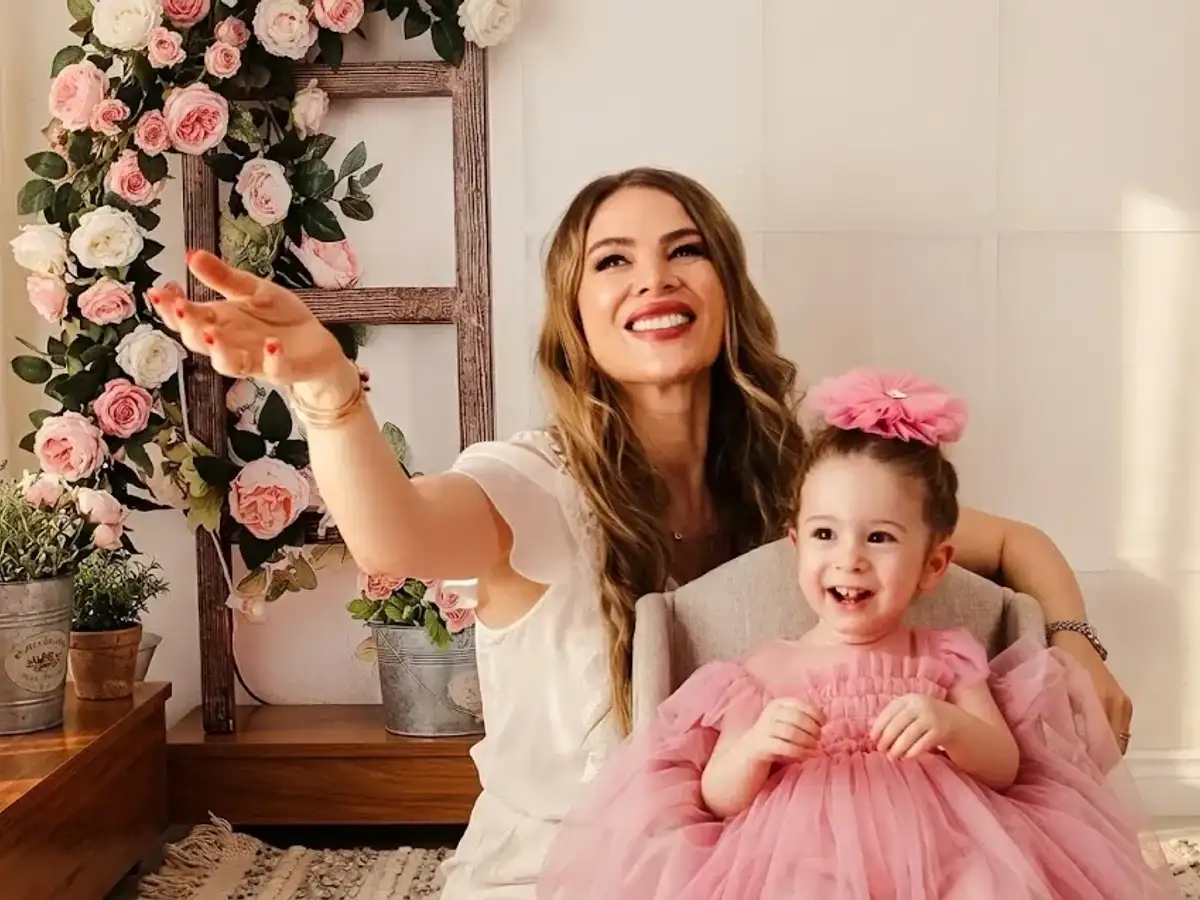 Fatoş Seğmen'in Evlat Acısı! Kızı Alya Erdoğan Hayatını Kaybetti