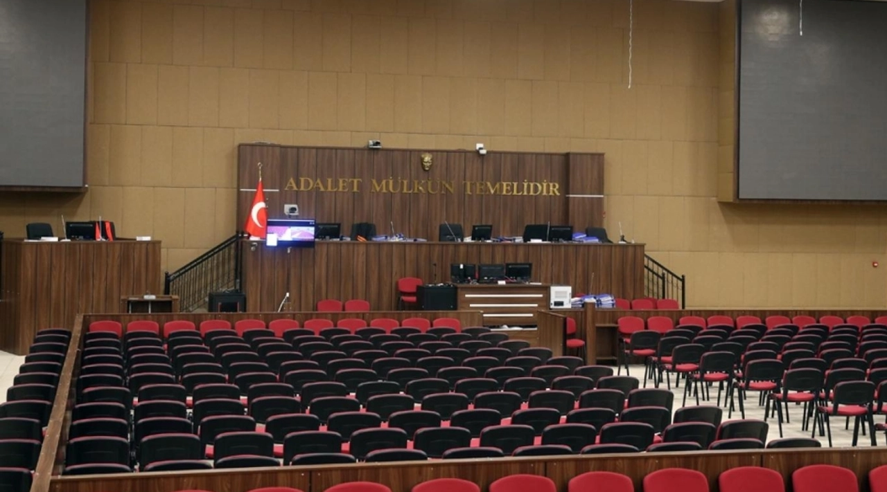 Yenidoğan çetesi davasında ara karar açıklandı: 4 sanık adli kontrol şartıyla tahliye edildi