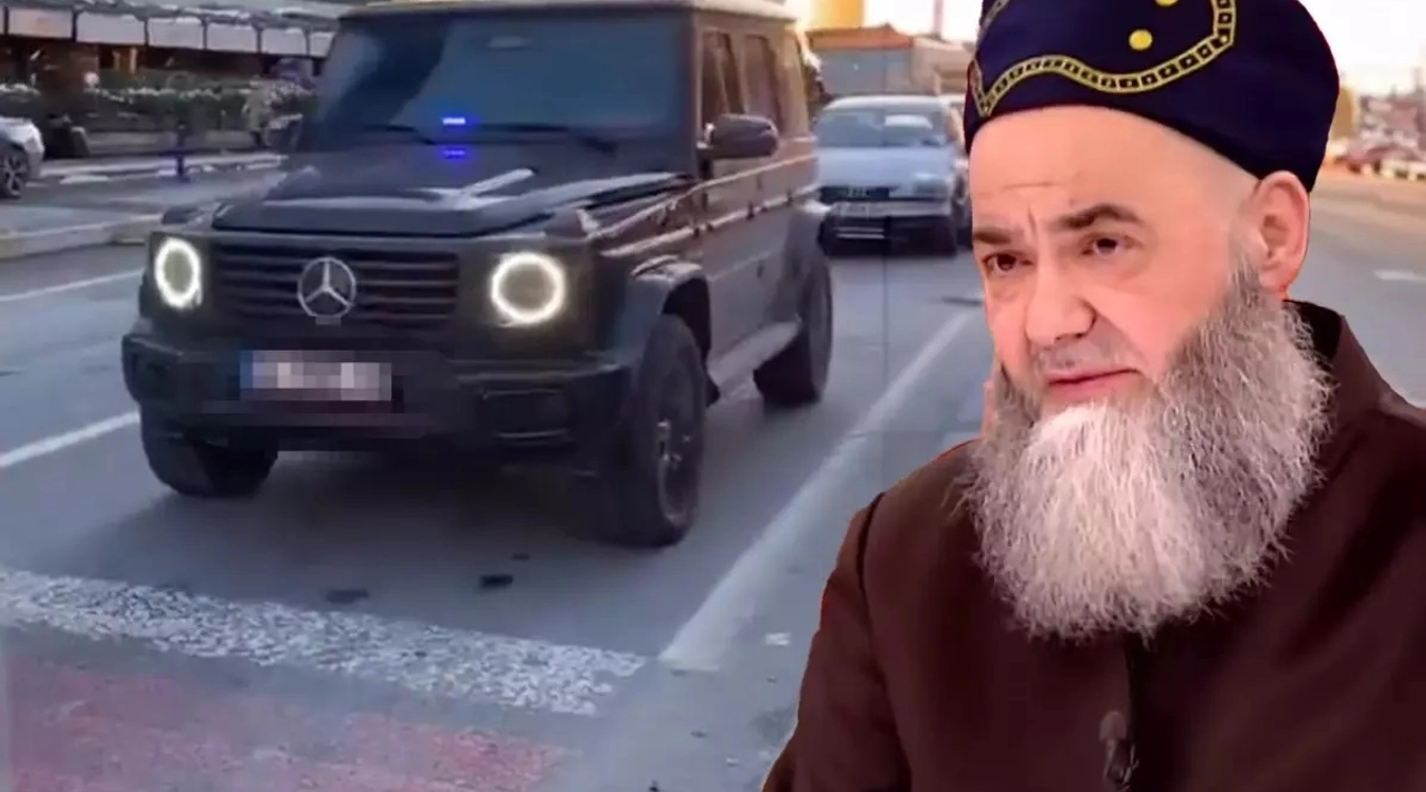 Cübbeli Ahmet'ten Çakarlı Aracıyla Tepki Toplayan Kızı Hakkında İlk Yorum: "Bu İşte FETÖ'nün Parmağı Var"