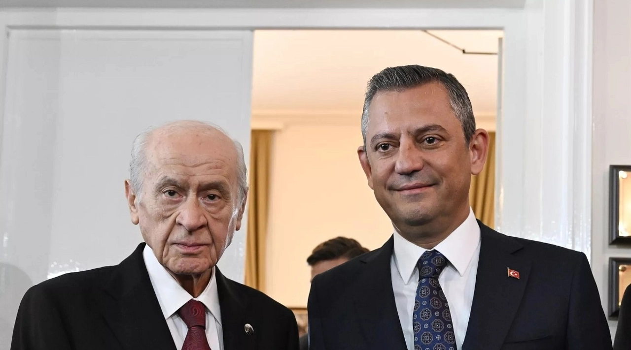 MHP'den Dikkat Çeken CHP Açıklaması: "Duruşunu Netleştirmeden Görüşmeyeceğiz"