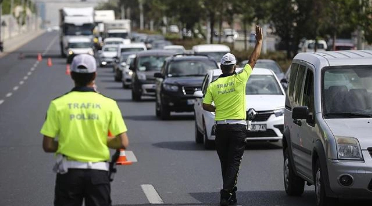 Bayram Tatilinde Trafik Tedbirleri Artırıldı