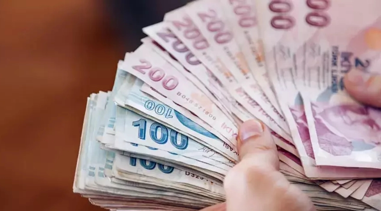 Emekli ve Memurların Gözü 5 Mayıs'ta Açıklanacak Enflasyon Verisinde