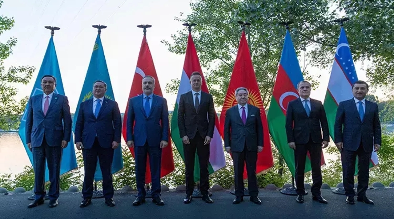 Bakan Fidan Budapeşte'de: Zirvede Kritik Gazze Mesajı