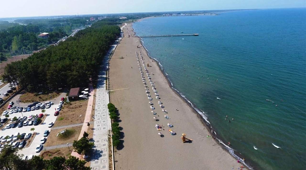 Samsun'da Denize Girmek Yasaklandı: İşte Valilik Açıklaması