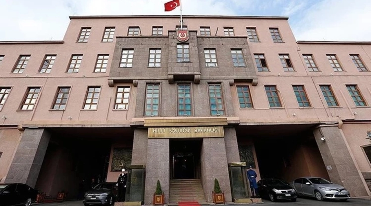 MSB: Terörle Mücadele ve Hudut Güvenliği Kararlılıkla Sürüyor