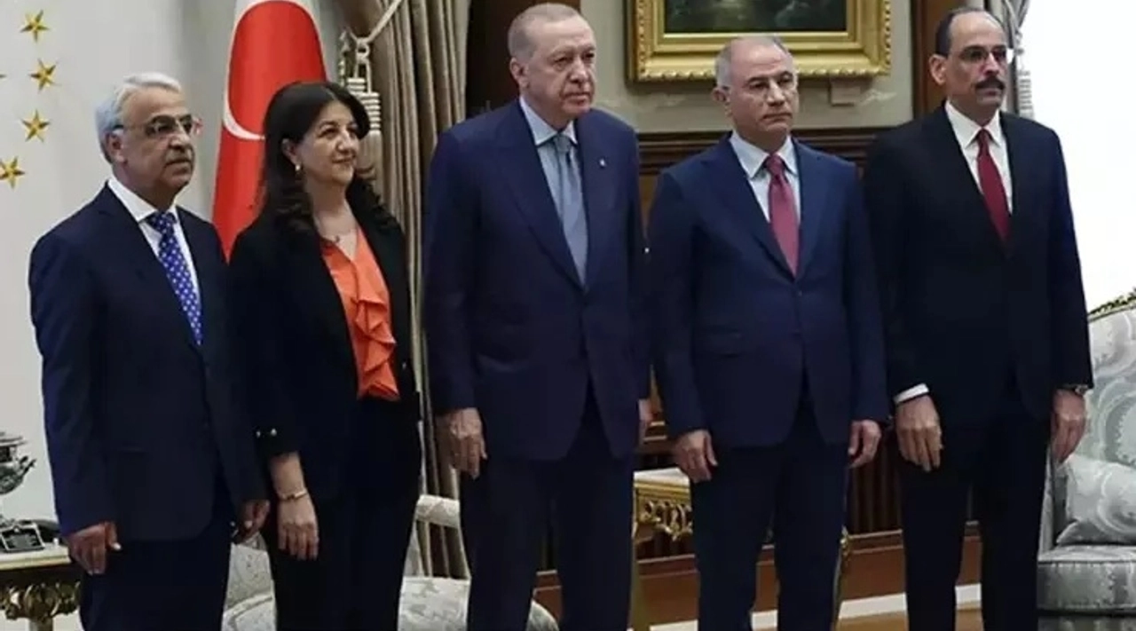 Cumhurbaşkanı Erdoğan, DEM Parti İmralı Heyeti'ni Kabul Etti