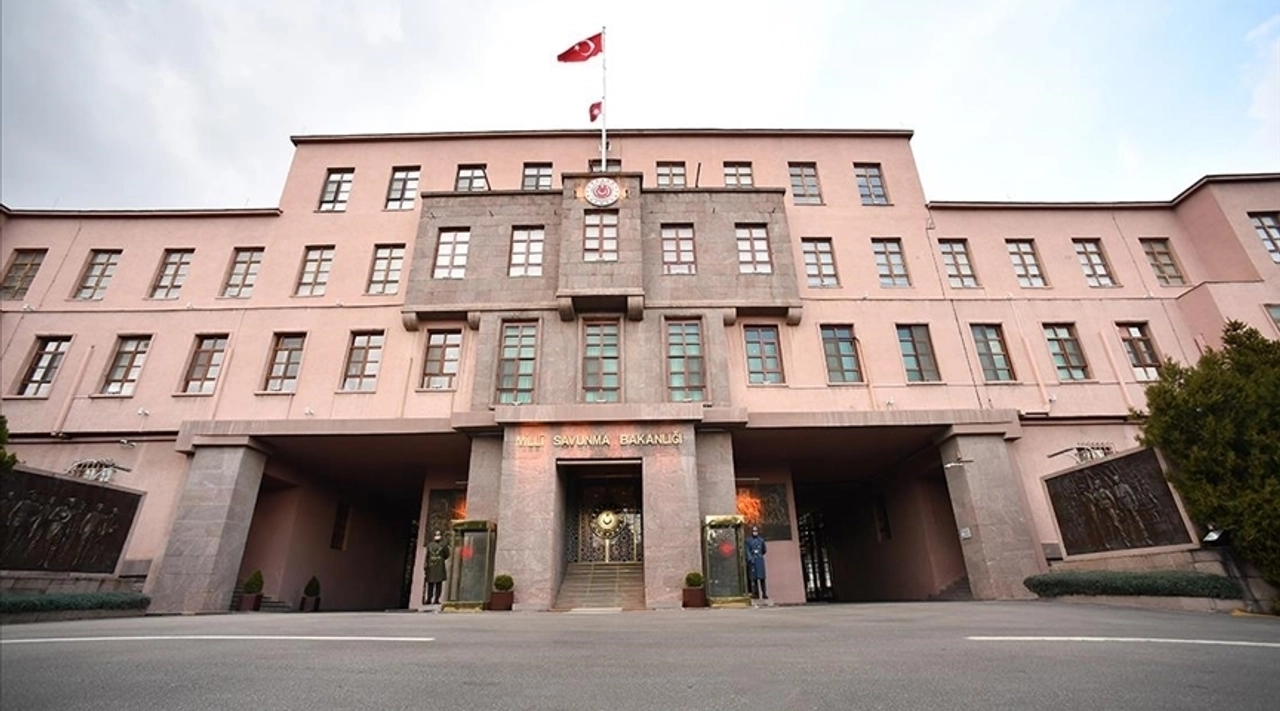 MSB'den "Gemi Satışı" İddialarına Yanıt ve Ordu'daki İHA Hakkında Açıklama