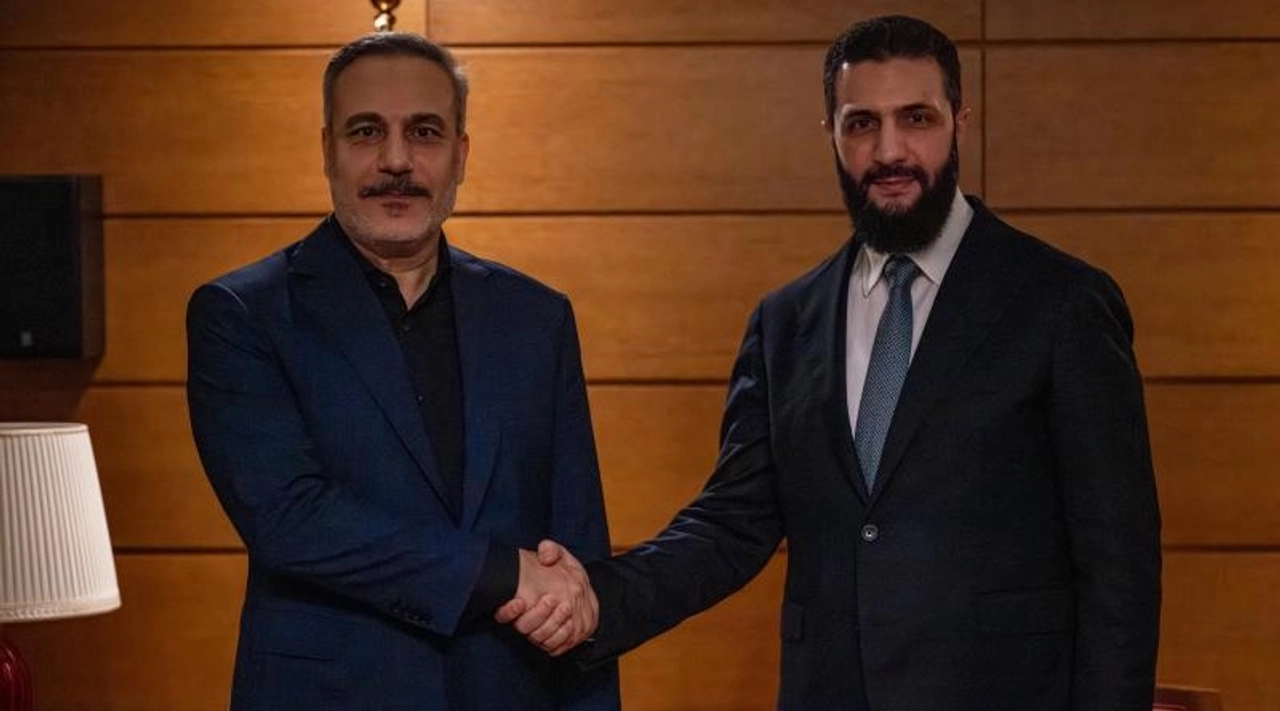 Bakan Fidan, Suriye Cumhurbaşkanı Şara ile Görüştü