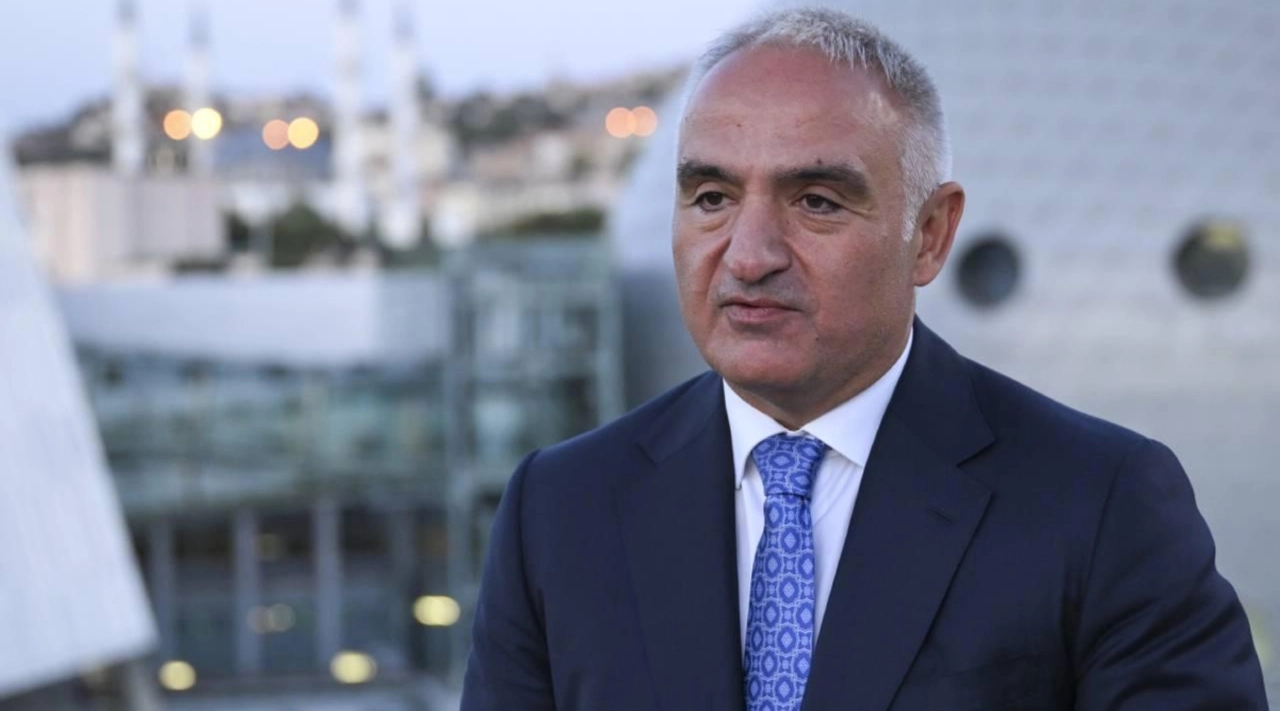 Kurban Bayramı Tatili Uzayacak mı? Bakan Ersoy Yanıtladı