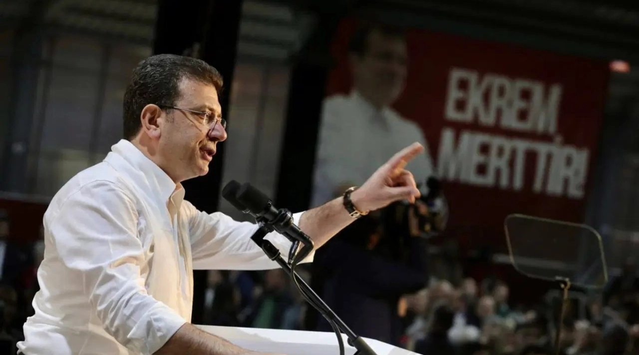 Ekrem İmamoğlu'ndan Yeni Parti'ye Destek Mesajı: "Ucube Rejime Son Verme Zamanı!"