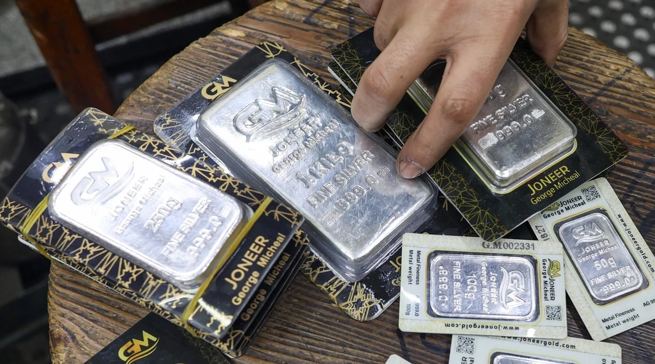 Gümüş fiyatları 65,50-67 bandında: 67 dolar direnci kritik
