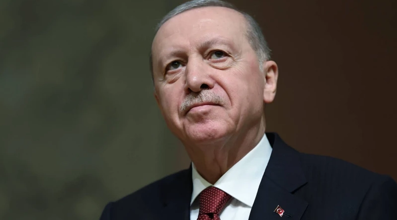 Erdoğan, Bazı Kulüp Başkanlarını Dolmabahçe'ye Davet Etti