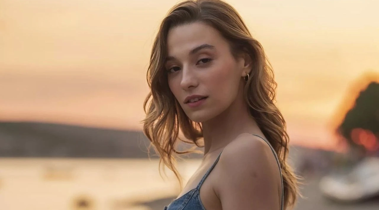 Sümeyye Aydoğan’dan 'Nazar' Sorusuna Yanıt: “Bize Hiçbir Şey Olmaz!”