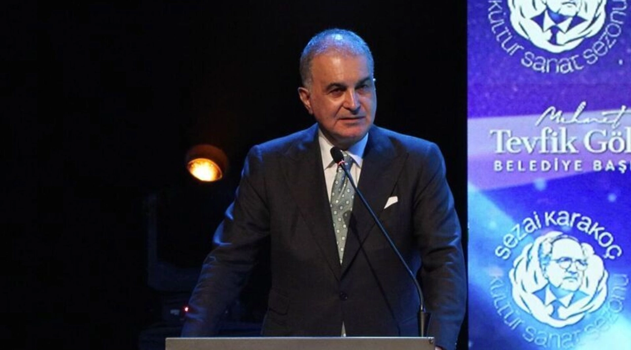 AK Parti Sözcüsü Ömer Çelik, Özdemir Bayraktar'ı Andı