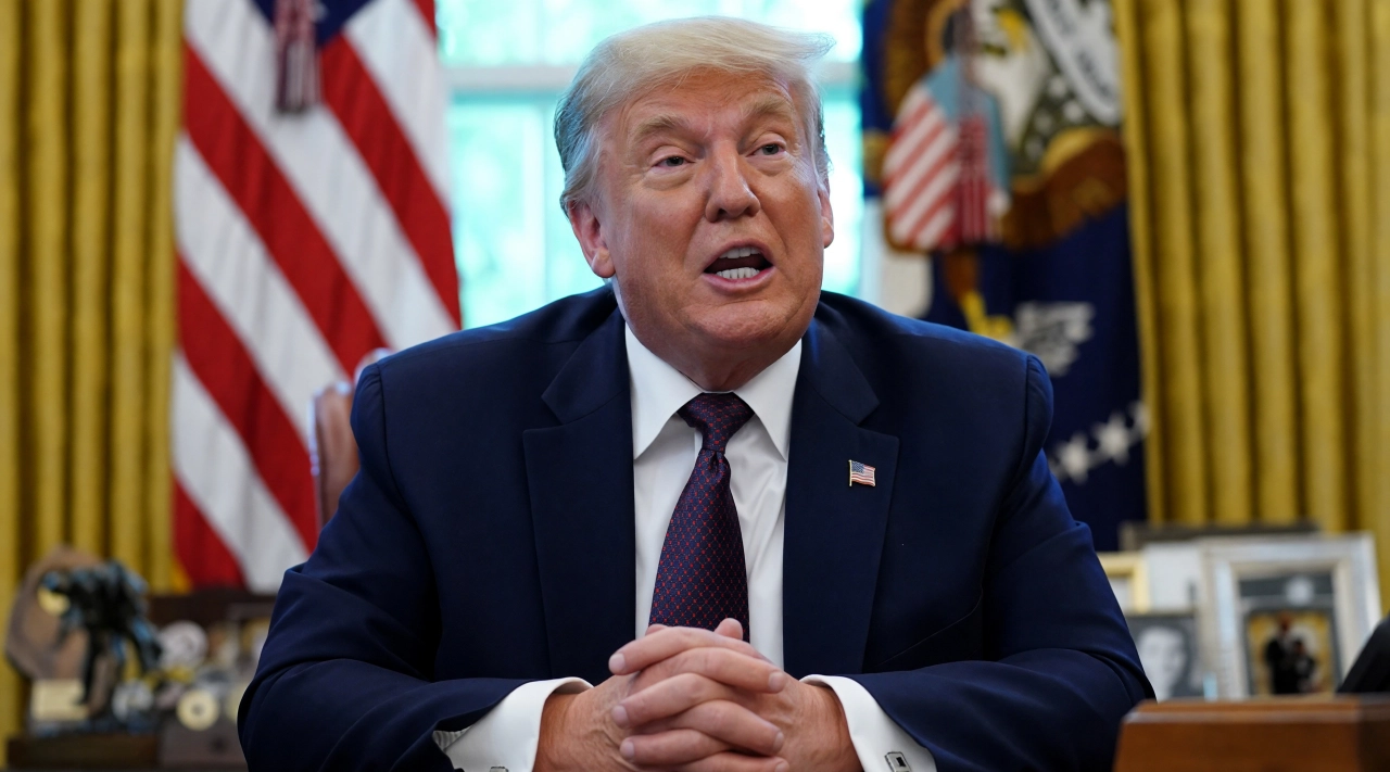 Trump: İran seçimler öncesi petrol fiyatlarını yükseltmeye çalışıyor