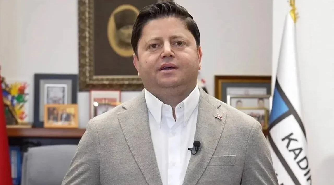 Kadıköy Belediyesi’nde CHP'den YENİ Parti'ye Flaş Transfer! Başkan Mesut Kösedağı ve 30 Meclis Üyesi Seçimini Yaptı