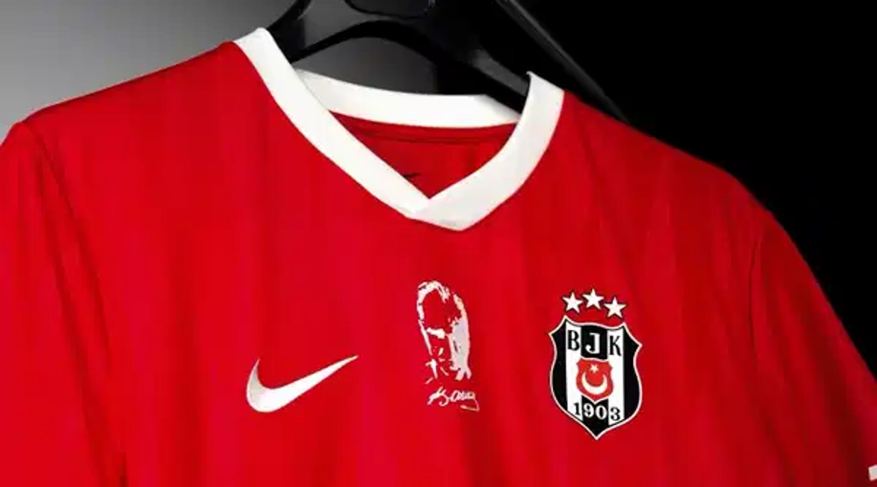 Beşiktaş, 2026/2027 Sezonu 4. Formasını Tanıttı