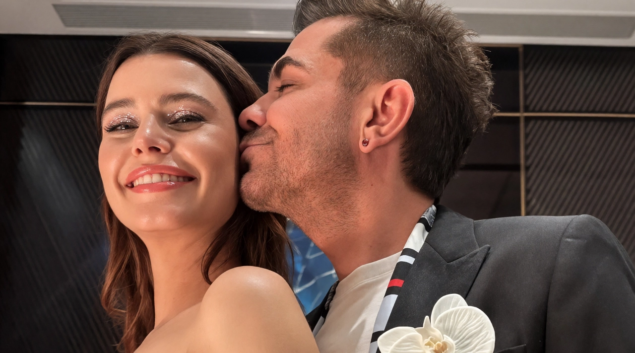 Beren Saat Hamile mi? O İddia Sosyal Medyada Gündem Oldu