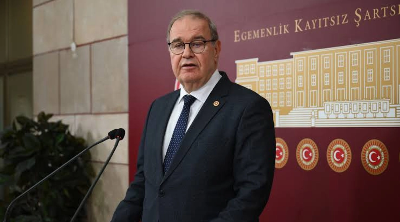 CHP’de “5 Milyon 100 Bin TL” Tartışması! Faik Öztrak’tan Yeni Parti’ye Sert Sözler