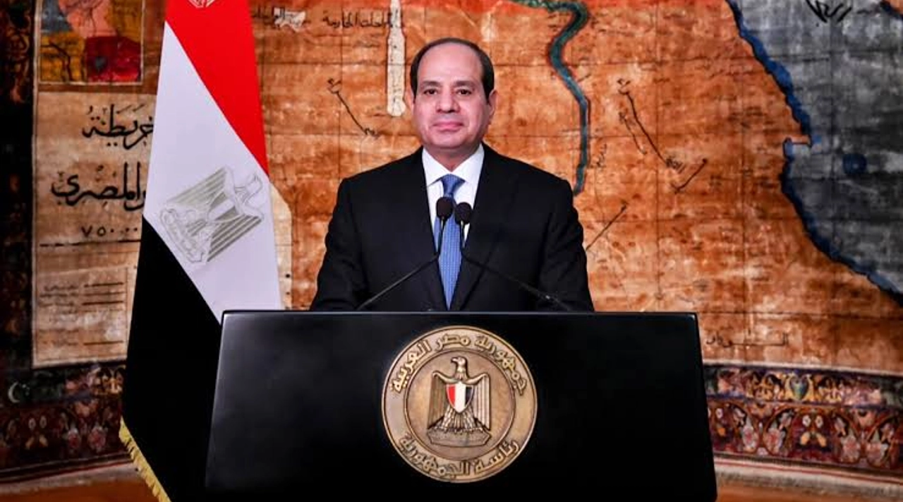 Mısır Meclisi Sisi'ye Suudi Arabistan savunması için yetki verdi