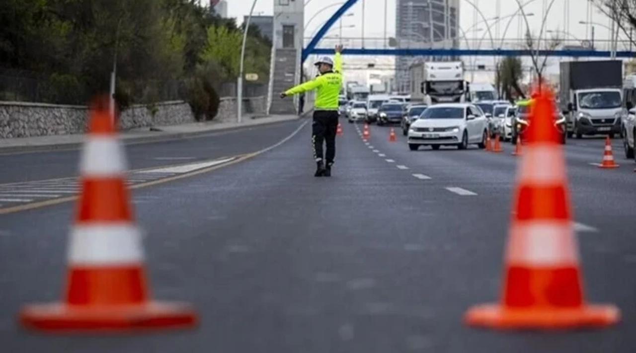 İstanbul’da 29 Ekim İçin Trafik Düzenlemesi: İşte Ulaşıma Kapatılacak Yollar