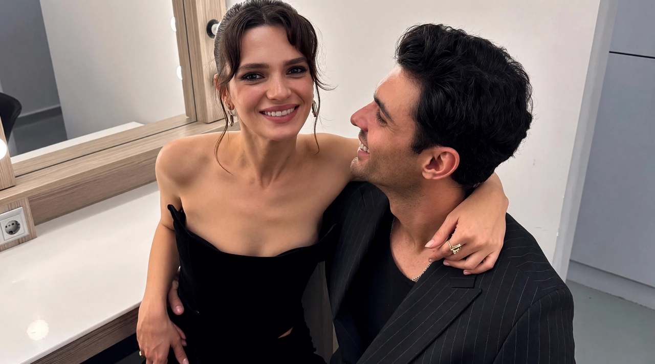 Şifanur Gül ile Berk Bakioğlu'ndan Aşk Dolu Paylaşım: "Güzelliğin Benimle Olsun"