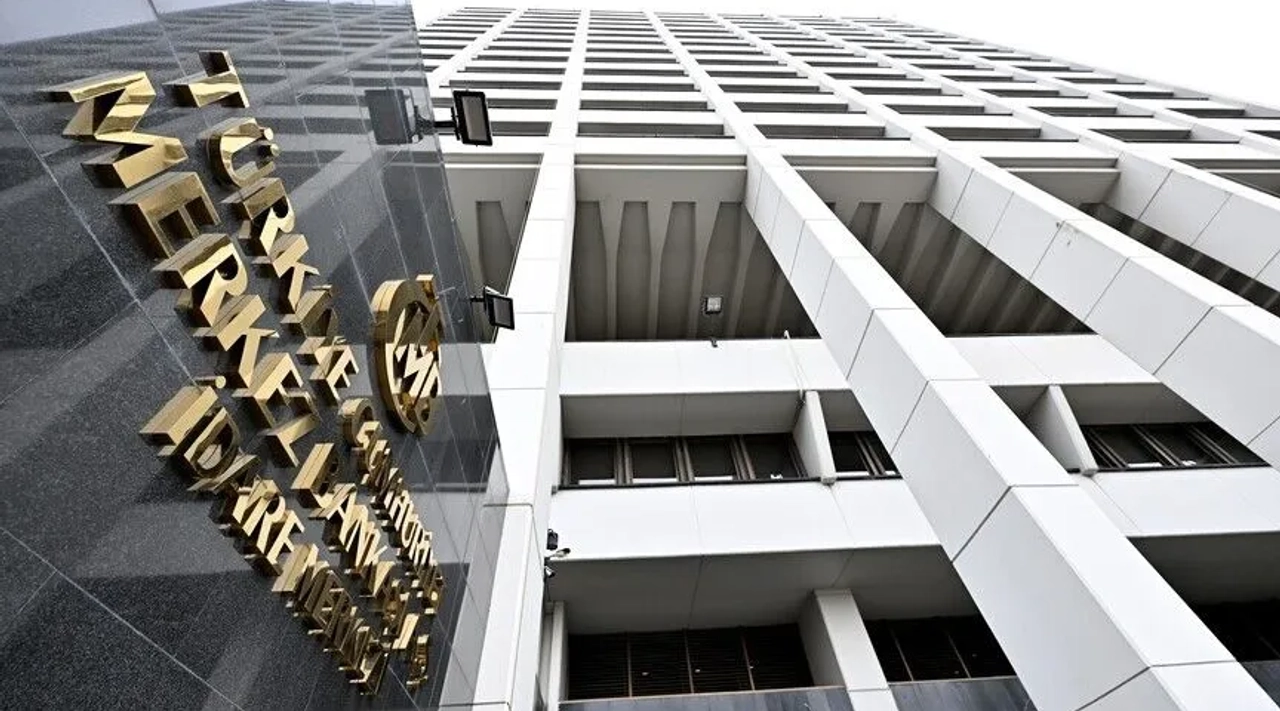TCMB: Enerji Fiyatlarındaki Yüksek ve Dalgalı Seyir Sürmektedir
