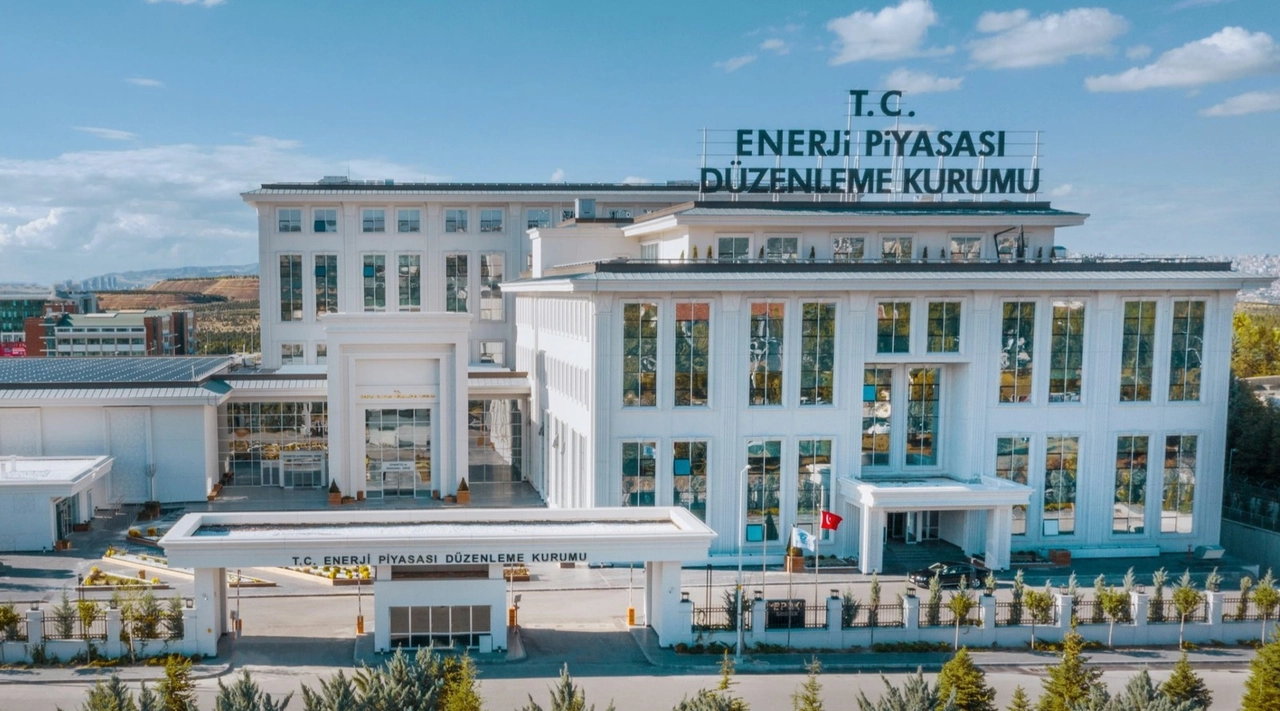 Vadeli Doğal Gaz Piyasası'nda Yeni Dönem: EPDK İptal Şartlarını Yeniden Belirledi