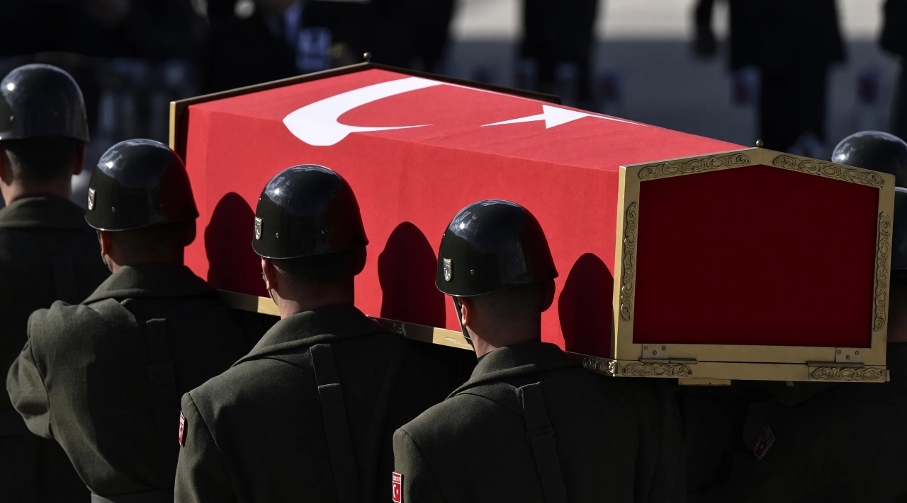 Hakkari'de Yaralanan Er Yusuf Sait Ünlü Şehit Oldu