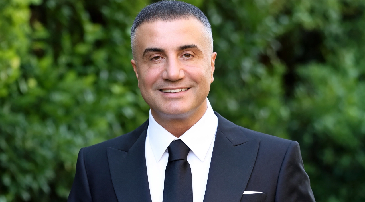 Sedat Peker, Felçli Eski Özel Harekat Polisinin Tedavi Masrafını Üstlendi