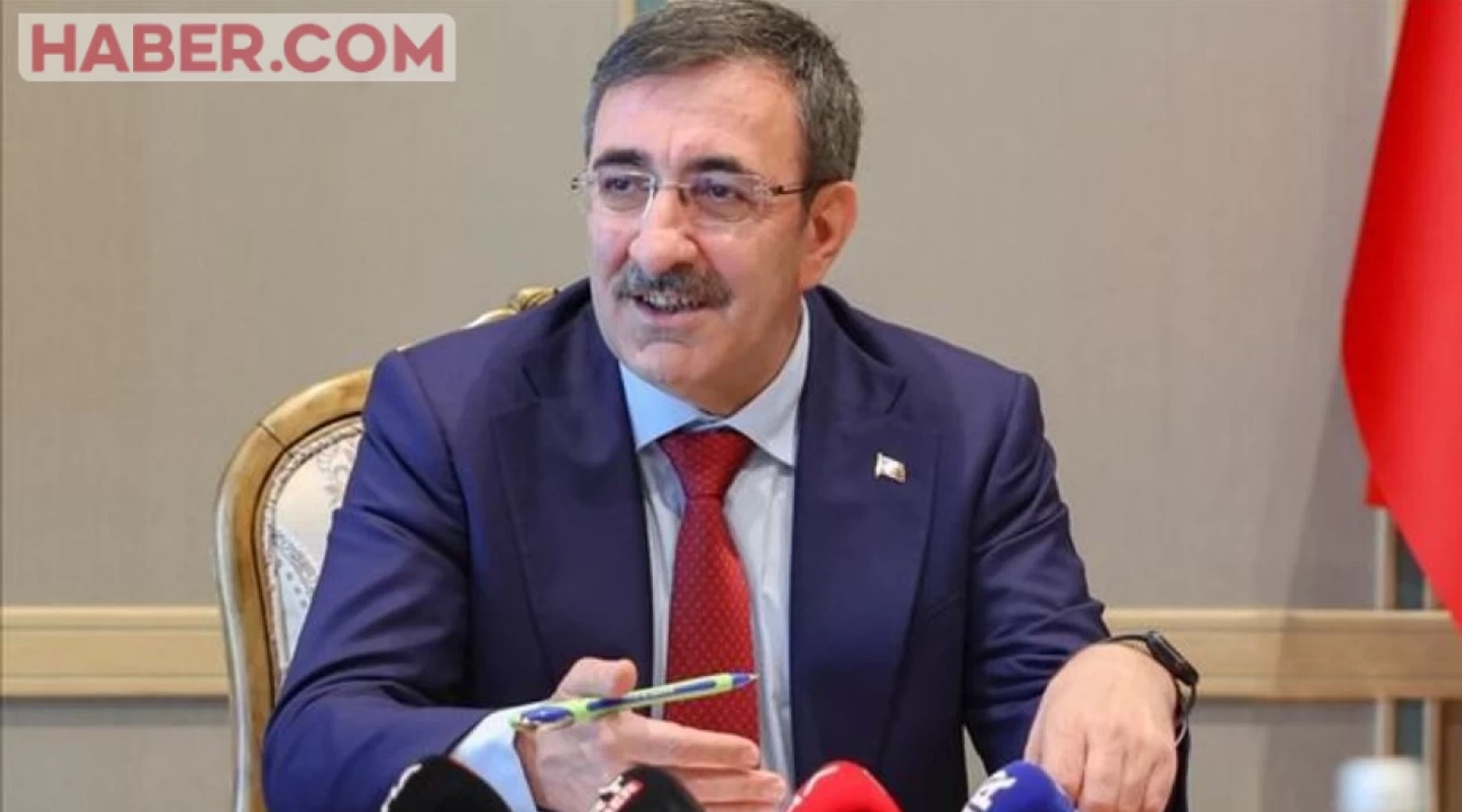 Asgari Ücret ve Emekli Maaşı Zammında Son Dakika: Cevdet Yılmaz Rakam Verdi