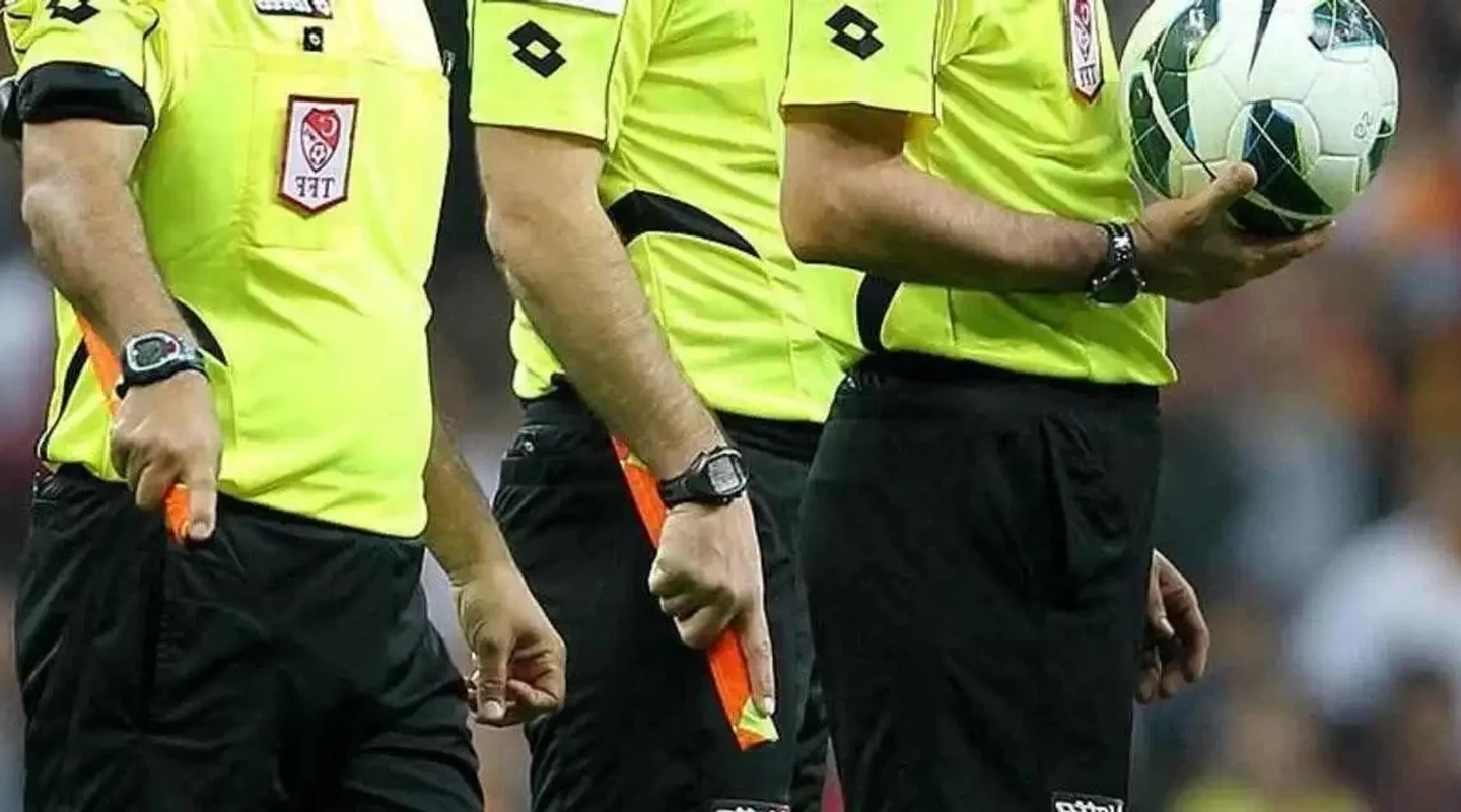 Süper Lig’in İlk Haftasında Görev Yapacak Hakemler Açıklandı! O Maça Sürpriz Bir İsim Verildi!