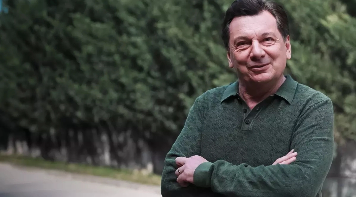 Vedat Milor'un "İzmit Simidi En İyisi" Açıklaması Sosyal Medyada Gündem Oldu!
