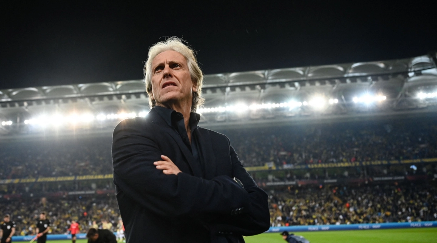 Jorge Jesus Ezeli Rakibe Gidiyor