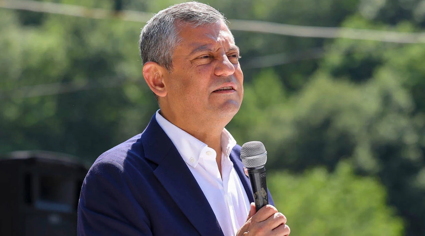 Özgür Özel, YENİ Parti'nin İlk PM Toplantısında Konuştu: "İlk Seçimde İktidar Olmazsam Kurultaya Giderim"