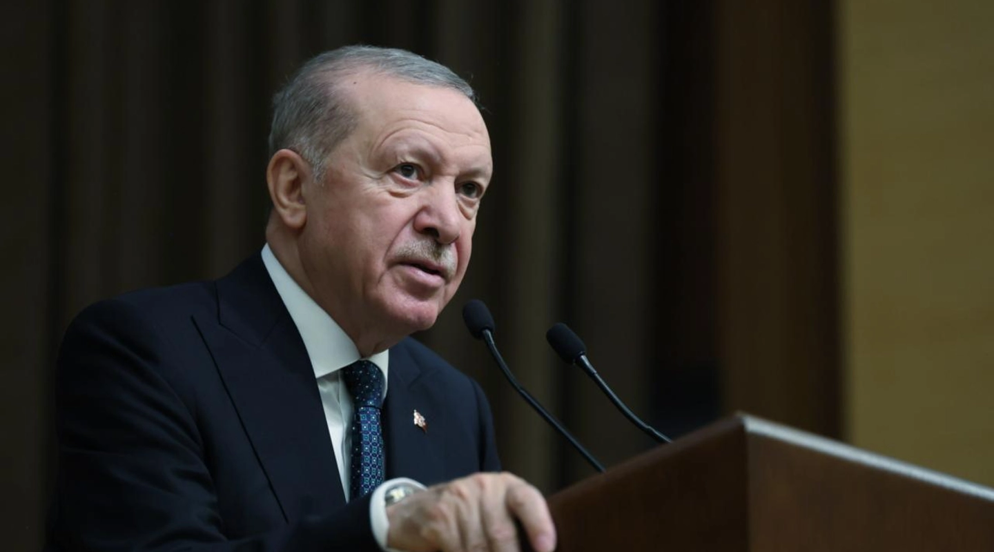 Erdoğan’dan Fon Soruşturmasına İlişkin Açıklama: “Üç Aşamada Hassasiyetle Yönetiyoruz”
