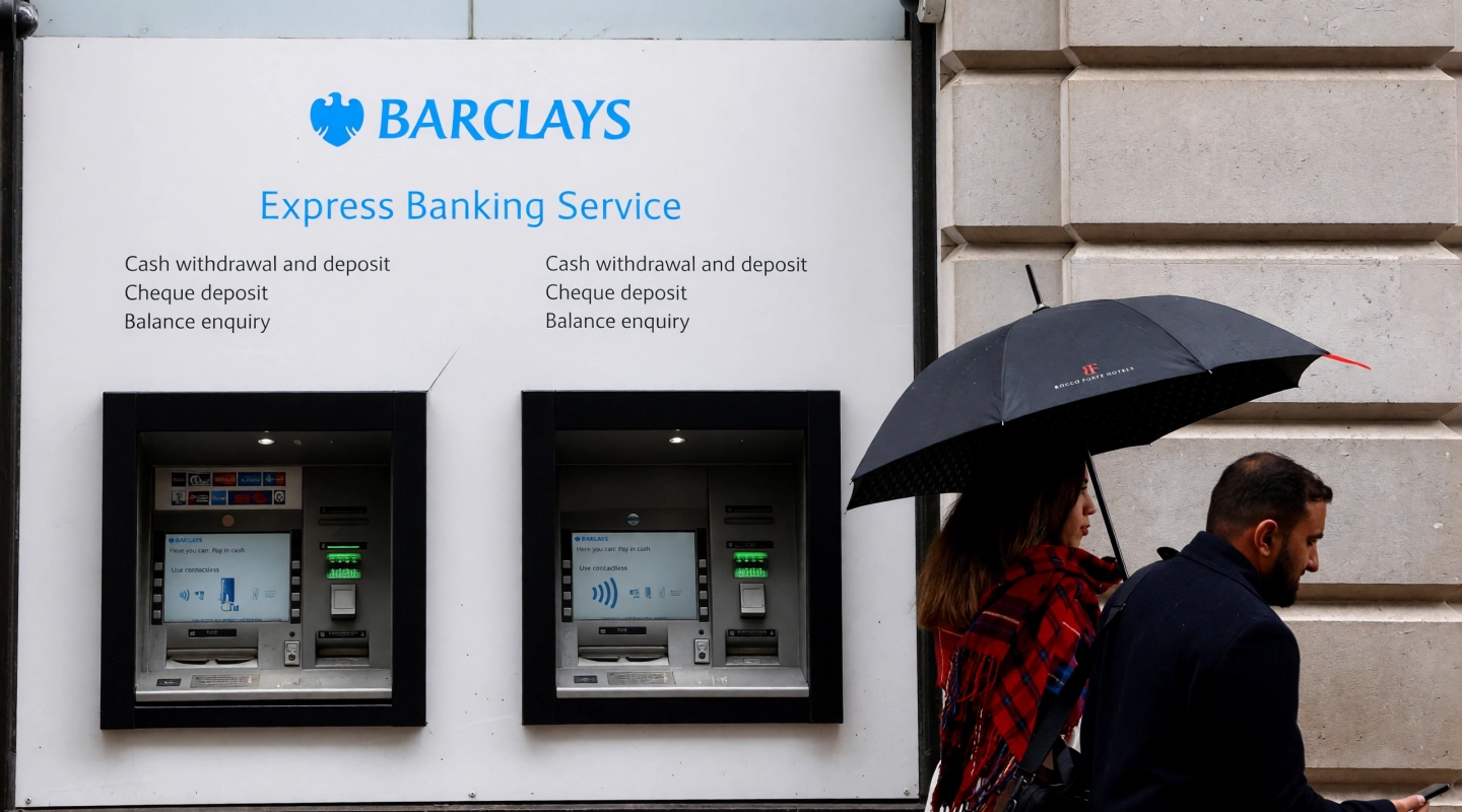 Barclays yapay zeka nedeniyle 5 bin kişiyi işten çıkarıyor